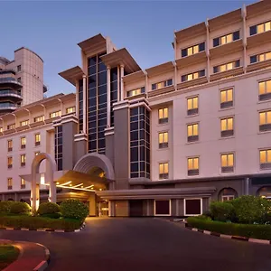 Moevenpick & Bur Отель Дубай